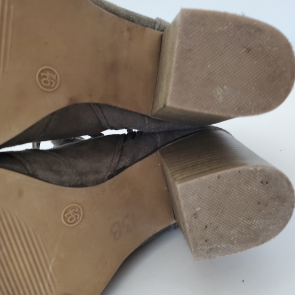 CANDIE'S Sz 9.5 Faux Olive Green Suede Side Zip Laces Bootie 3.5" Block Heel EUC - Picture 13 of 14